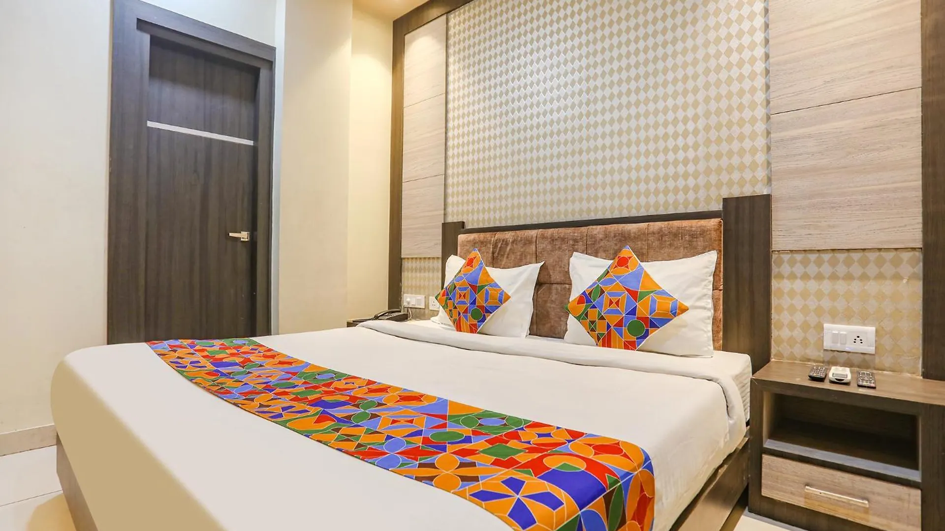 Fabhotel Ksg Residency Varanasi Hotel